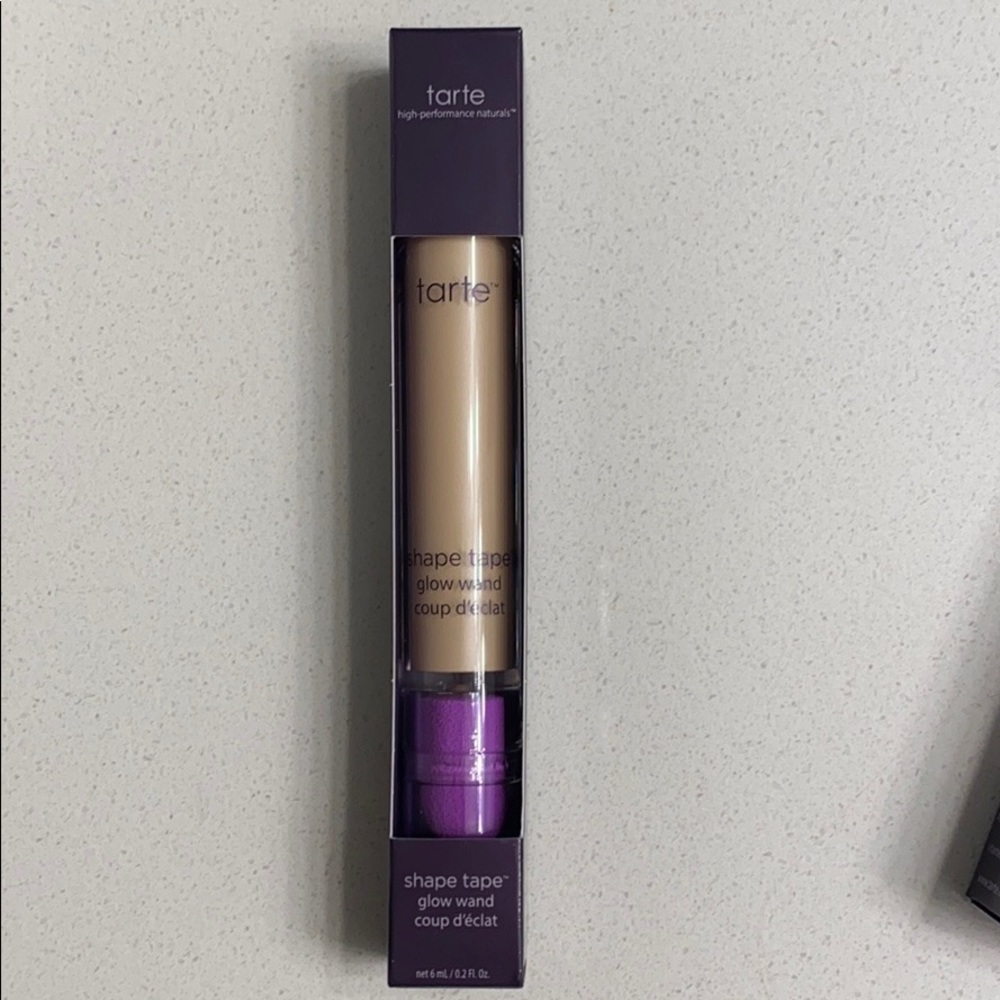 Tarte Shape Tape Glow wand in shade sunbeam